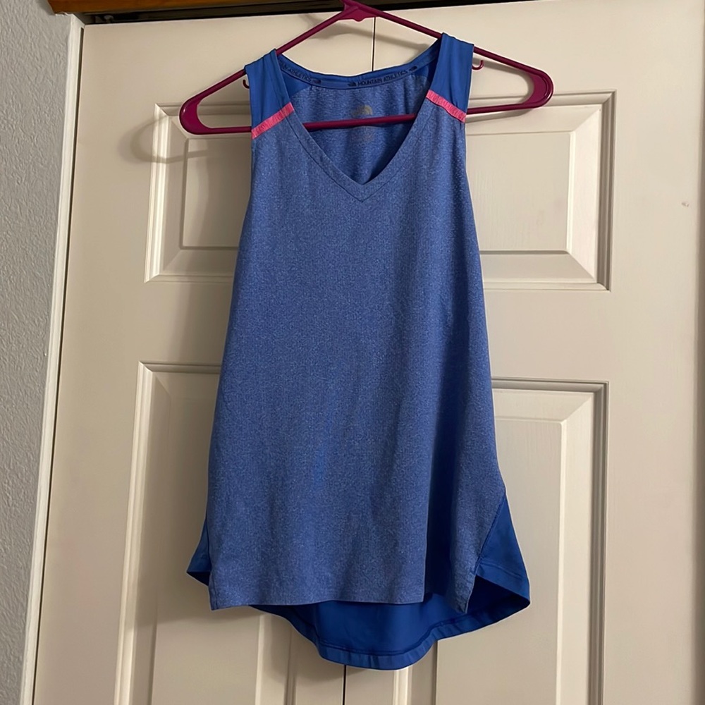 Women’s The North Face Blue Athletic Tank. Size M